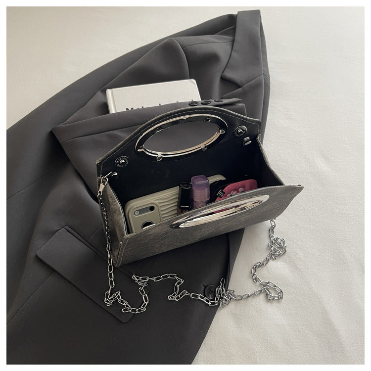 Modische Denim-Clutch