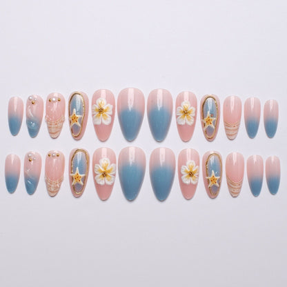 Künstlerisches von Muscheln inspiriertes Press-On-Nagel-Set