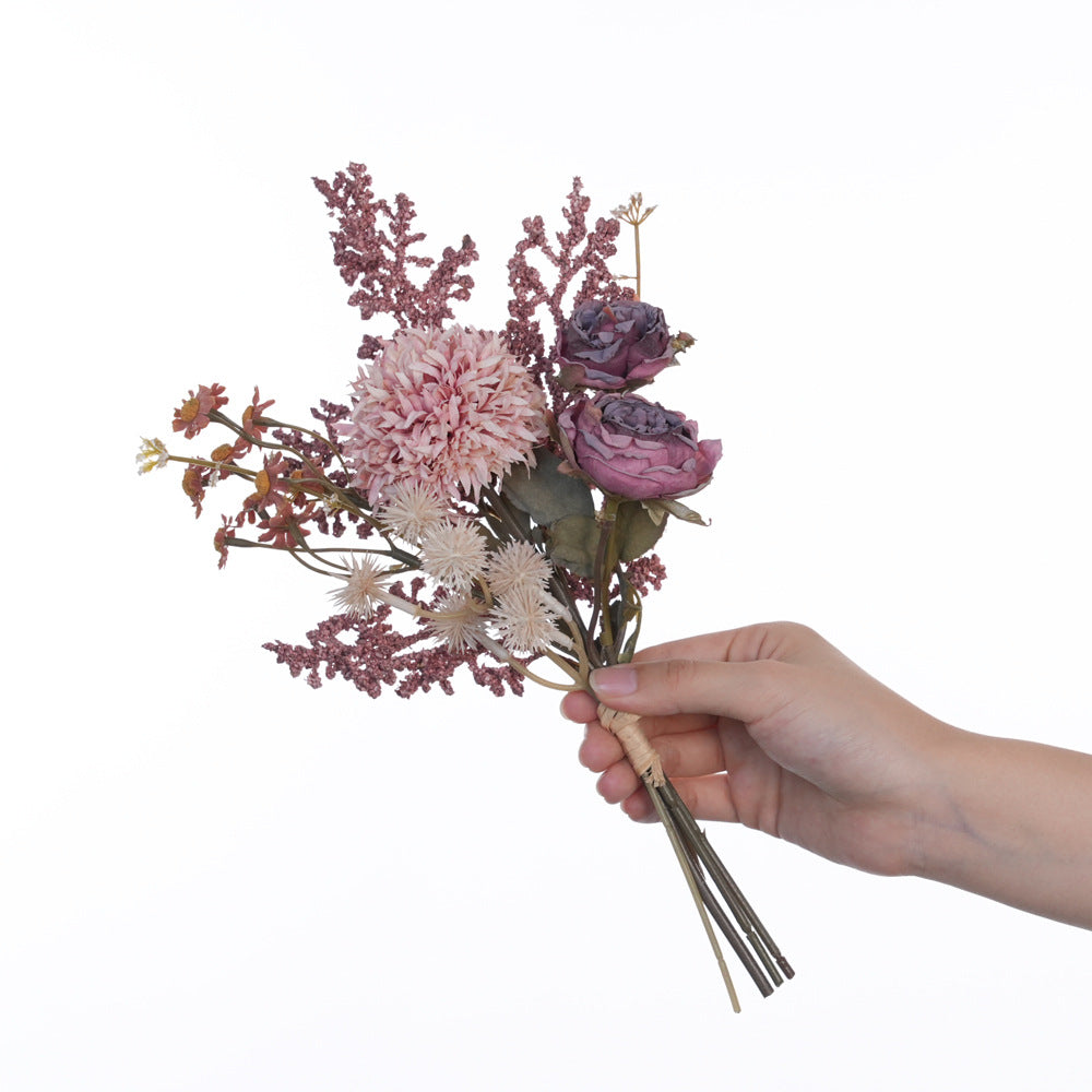 Trockenblumenstrauß Arrangement