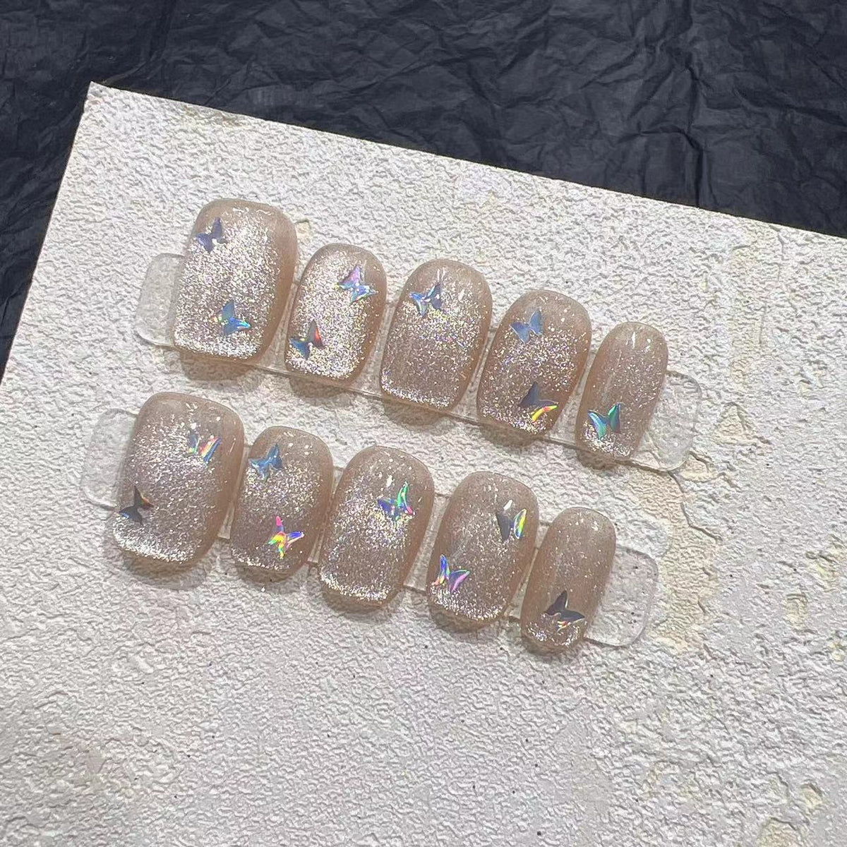 Glitzerndes Press-On-Nagel-Set mit Stern-Akzenten Brehn
