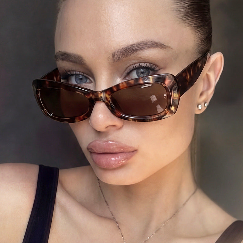 Damen modische Cat-Eye Sonnenbrille mit schützendem UV-Filter und elegantem Design Brehn