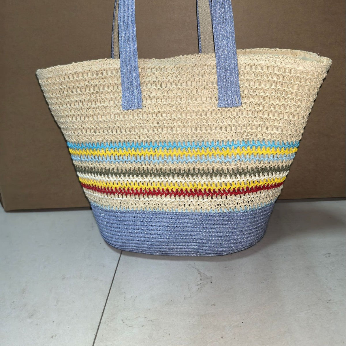 Großflächige Handtasche Im Modernen Stil Brehn