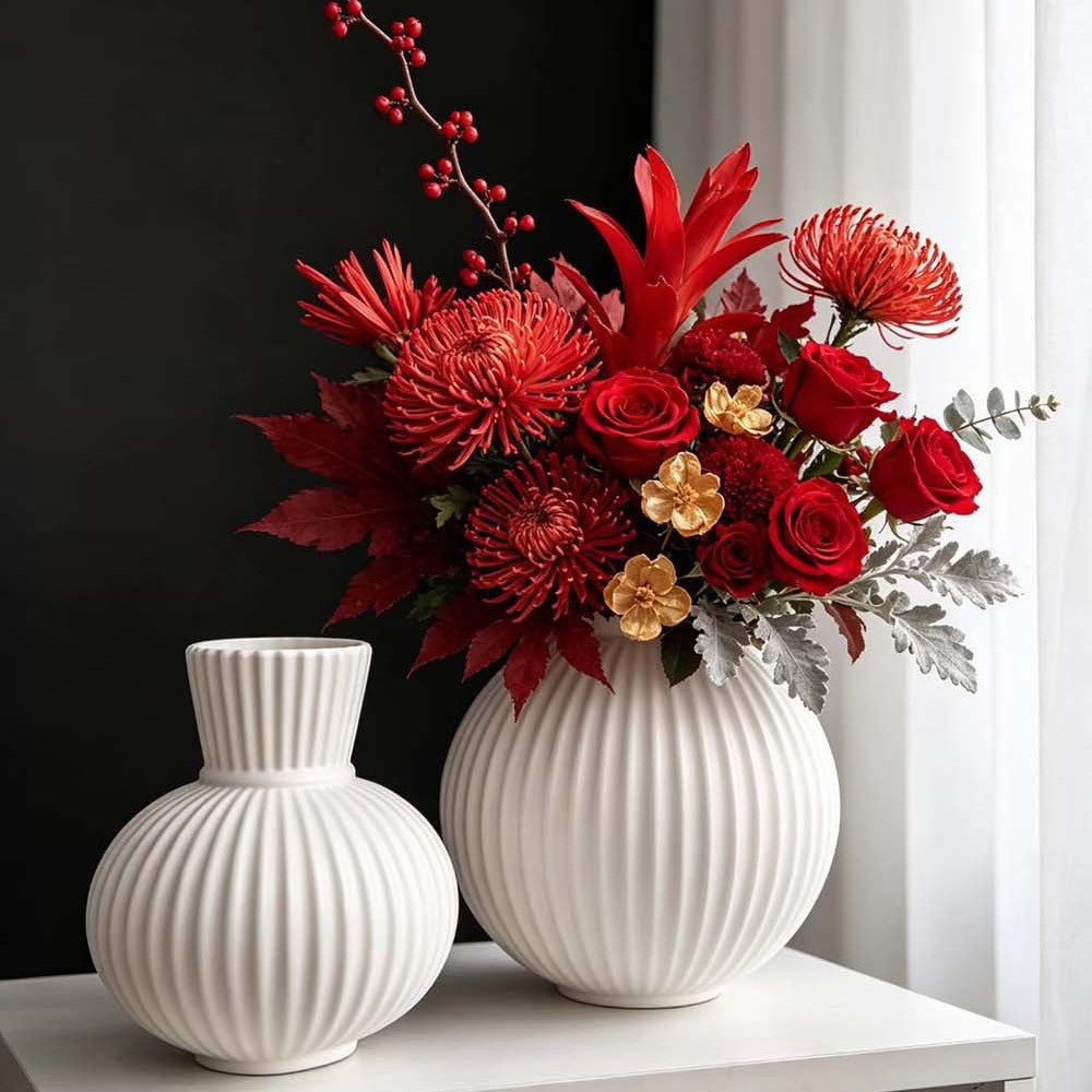 Elegante gerippte Keramikvase Brehn