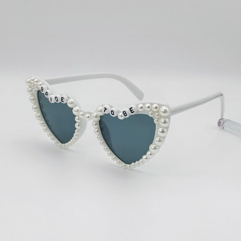 Damen Herzförmige Sonnenbrille mit außergewöhnlichem Dekor Brehn