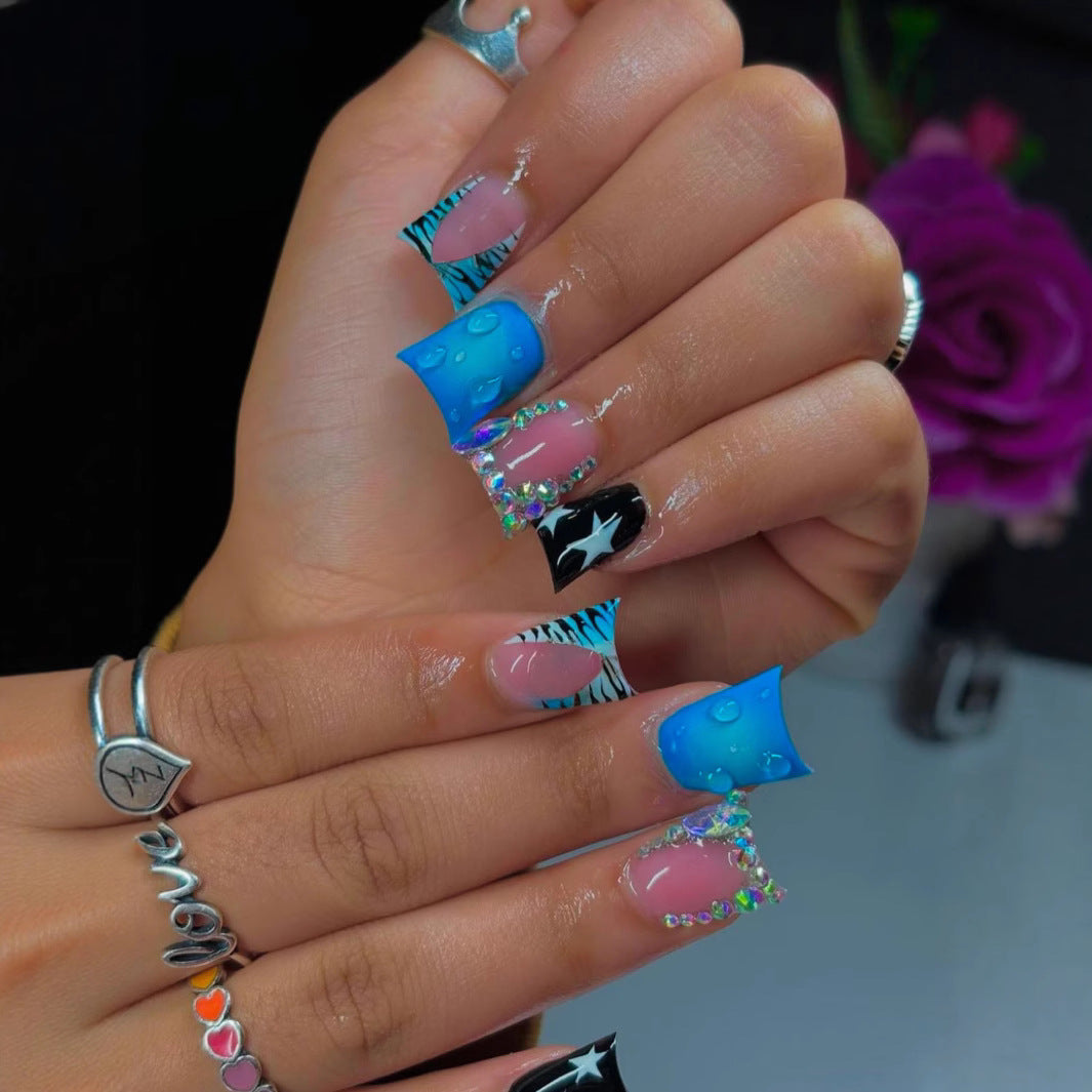 Künstlerisches dekoratives Nagelset Brehn