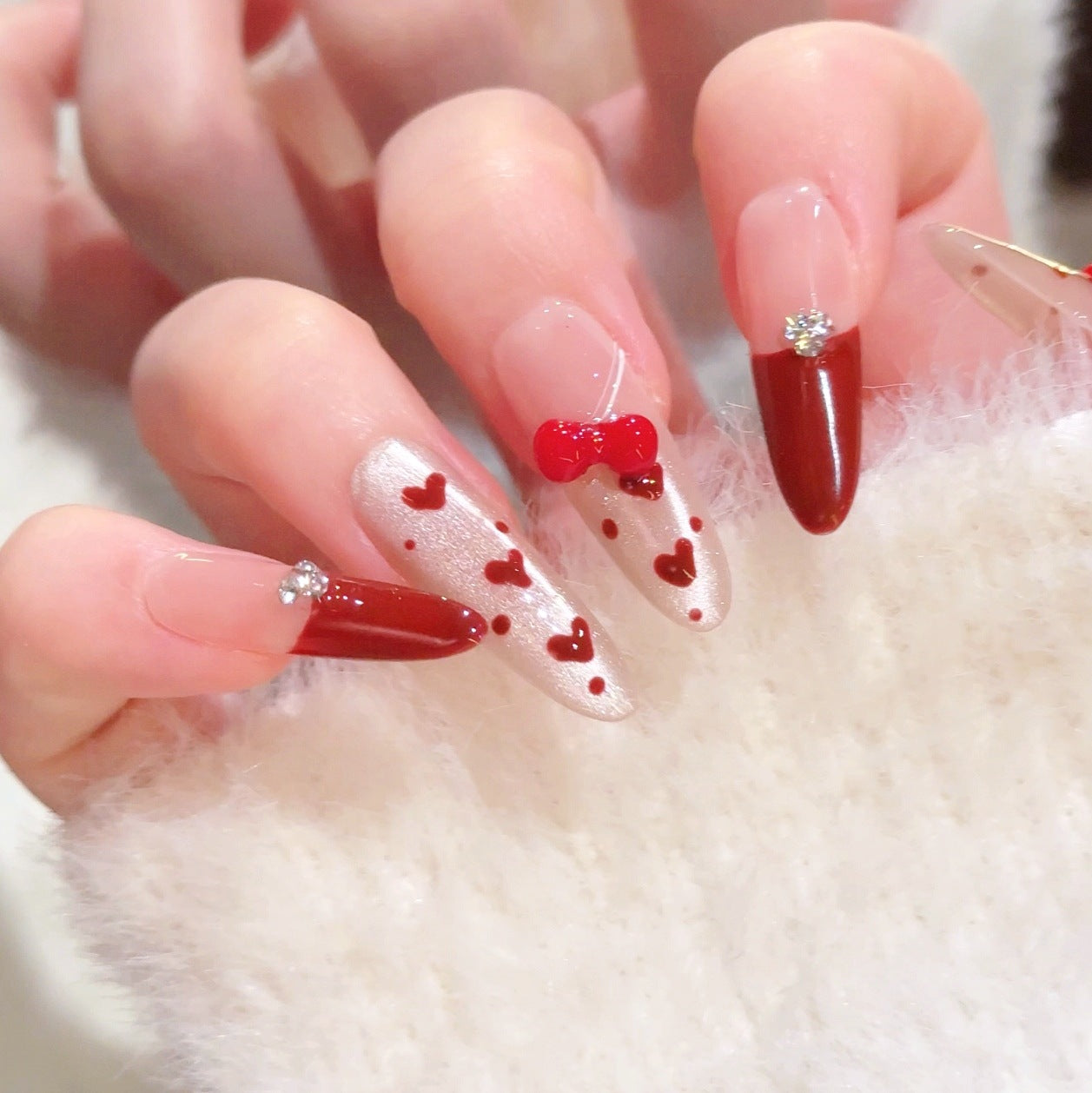 Künstlerisches Press-On Nail Set Brehn