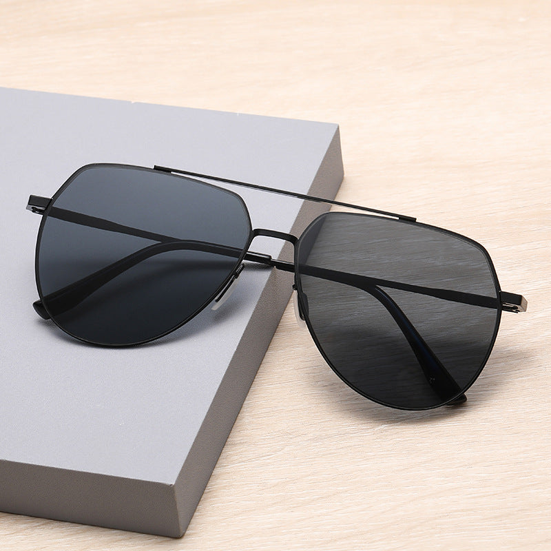 Herren Sportliche und stilvolle Sonnenbrille Brehn