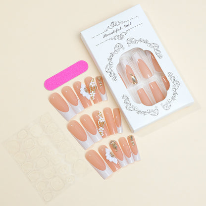 Elegantes dekoratives Press-On-Nagelkunst-Set Brehn