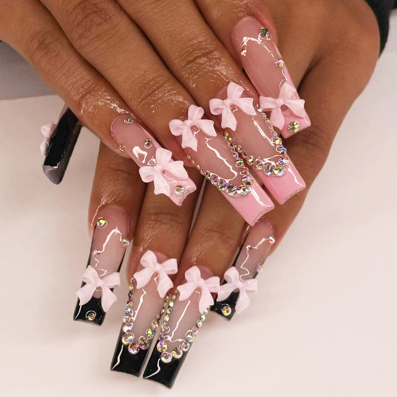 Glamouröse Glitzer-Stiletto Press-On Nägel Brehn