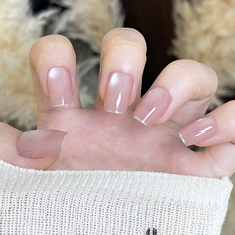Elegante natürliche glänzende Press-On-Nagelset Brehn