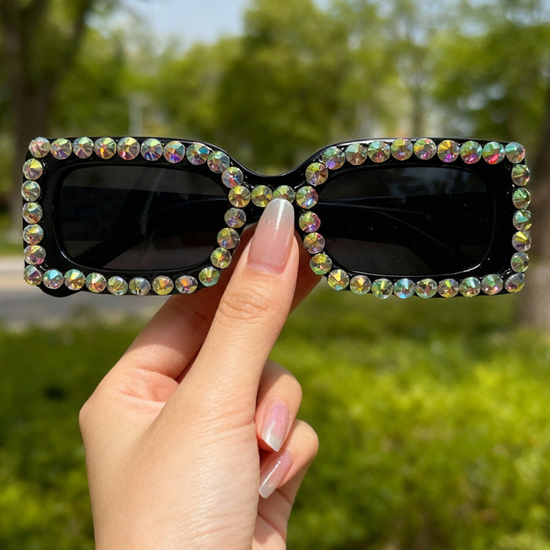 Dekorativer mit Strass besetzter Sonnenbrille Brehn