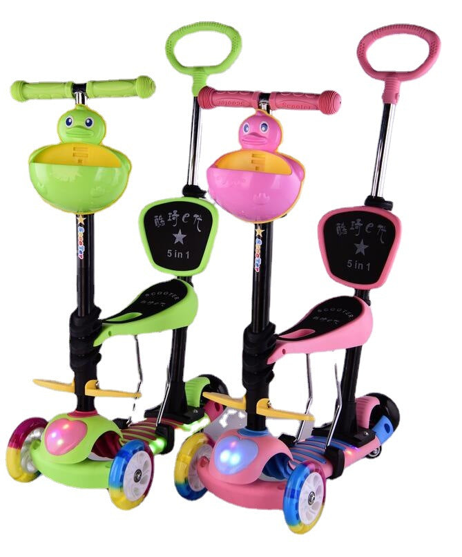 Multi-Funktionale Ride-On Scooter Brehn
