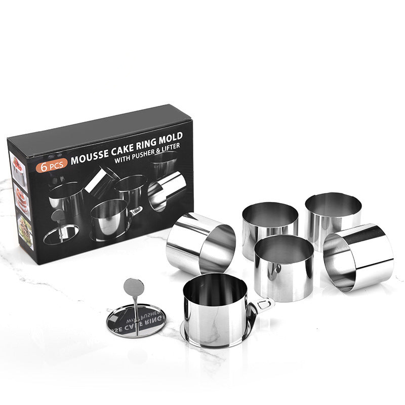 Mehrteiliges Edelstahl Mousse-Ringformen Set mit Ausheber und Griffen Brehn