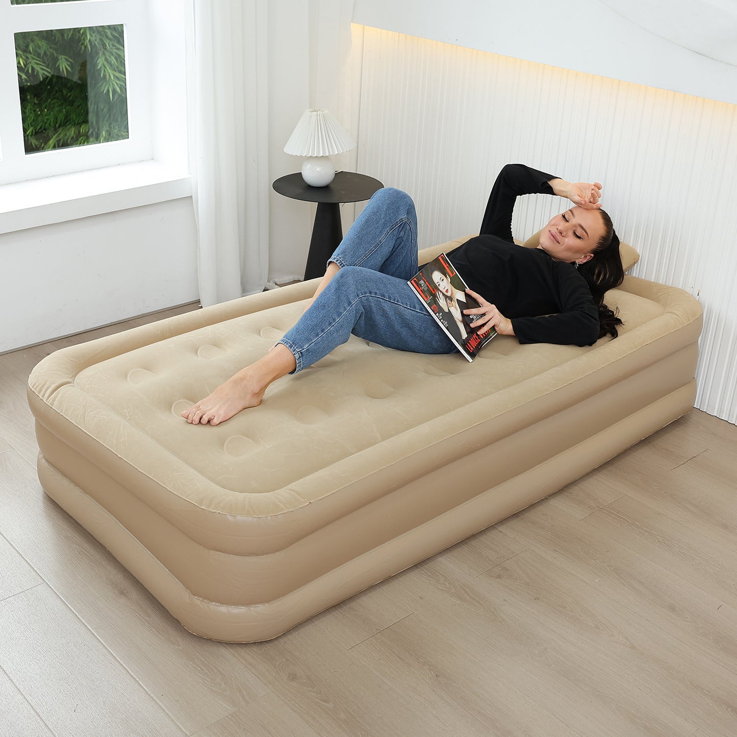 Damen Automatisches Aufblasbares Bett mit integrierter Pumpe Brehn