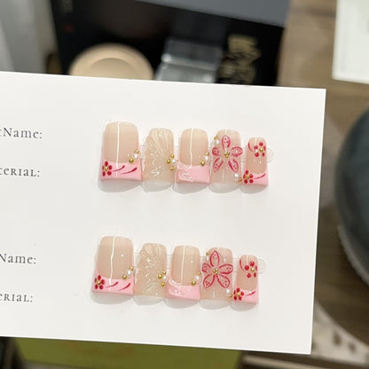 Dekorative Nagelkunst
