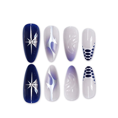 Künstlerisches Stiletto Press-On Nagelkunstset mit einzigartigem Design Brehn