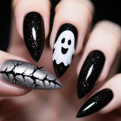 Spooky Ghost-Themen Acryl Nagelkunst Brehn