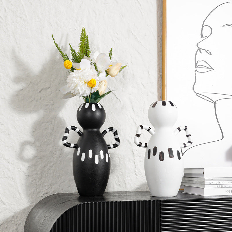 Abstrakte Skulpturale Blumenvasen