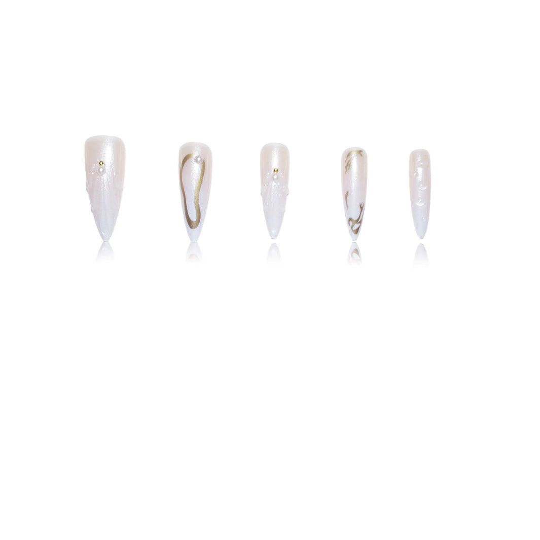 Artistic Nail Design Brehn