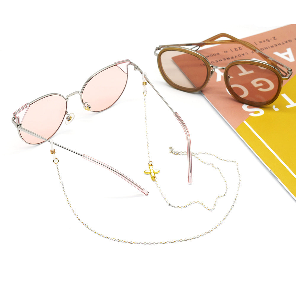 Chice Brillen-Kette mit floralem Detail Brehn