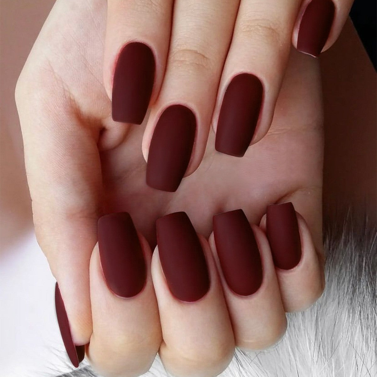 Premium Matte Langzeit-Presse-Nägel Brehn