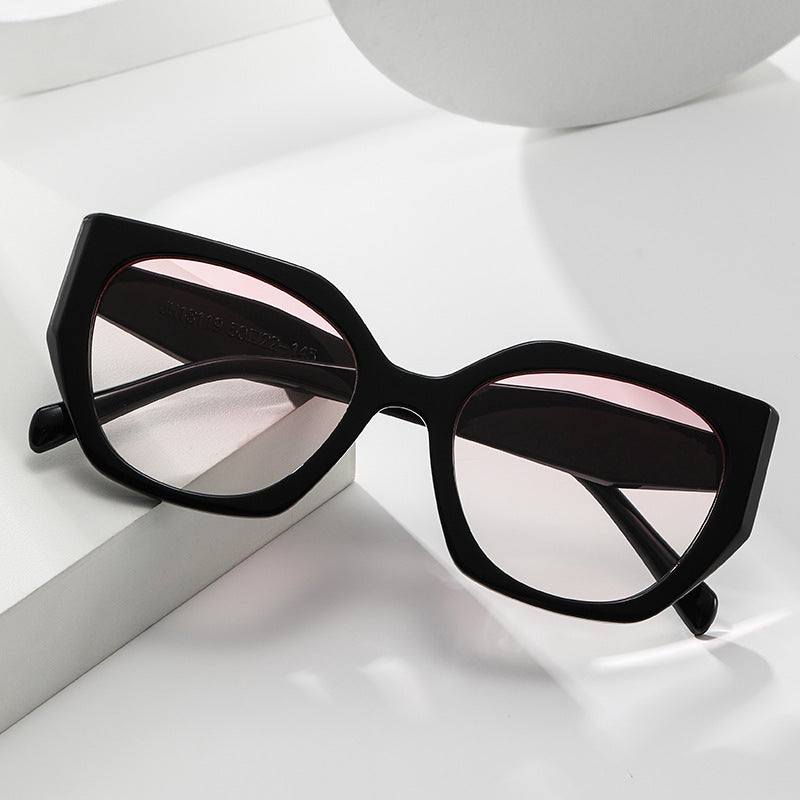 Damen statement Sonnenbrille im modernen Leopardenmuster Brehn