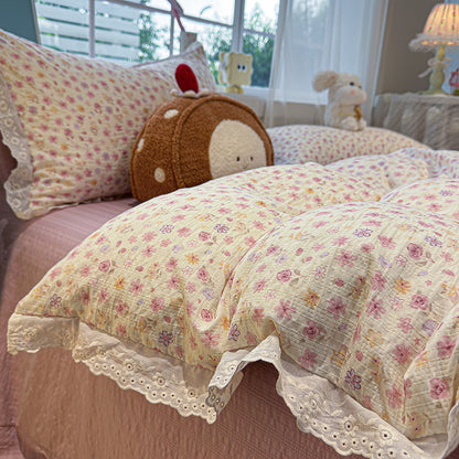 Floral Gestickte Steppdecke
