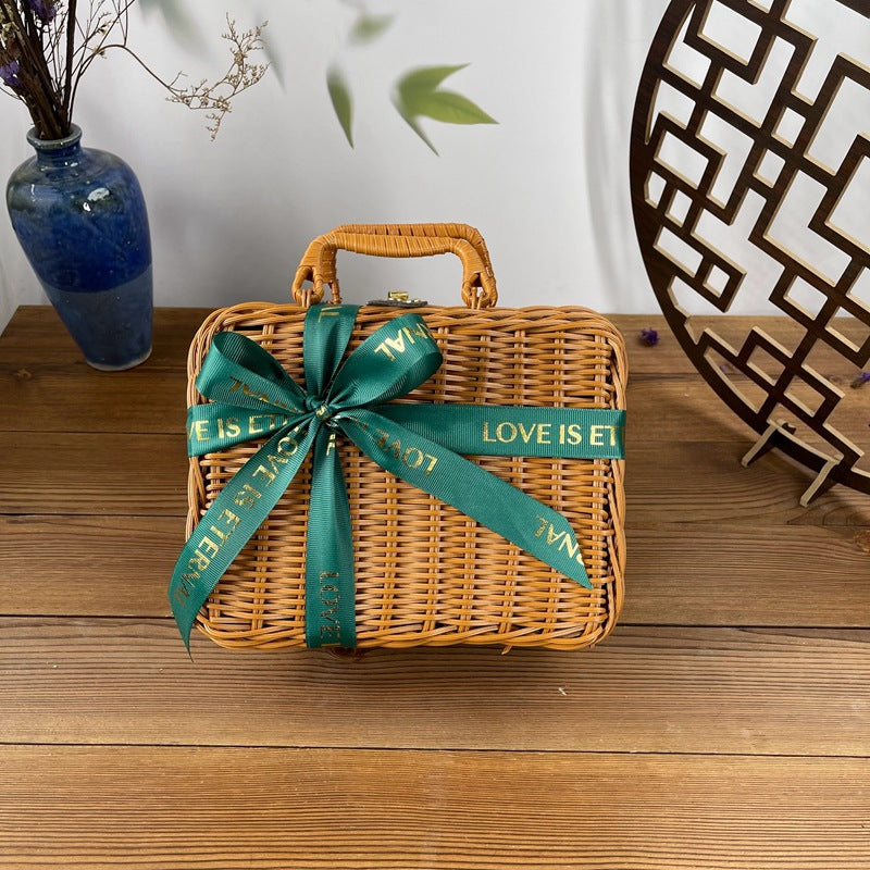 Damen klassischer Rattan Handtasche Brehn