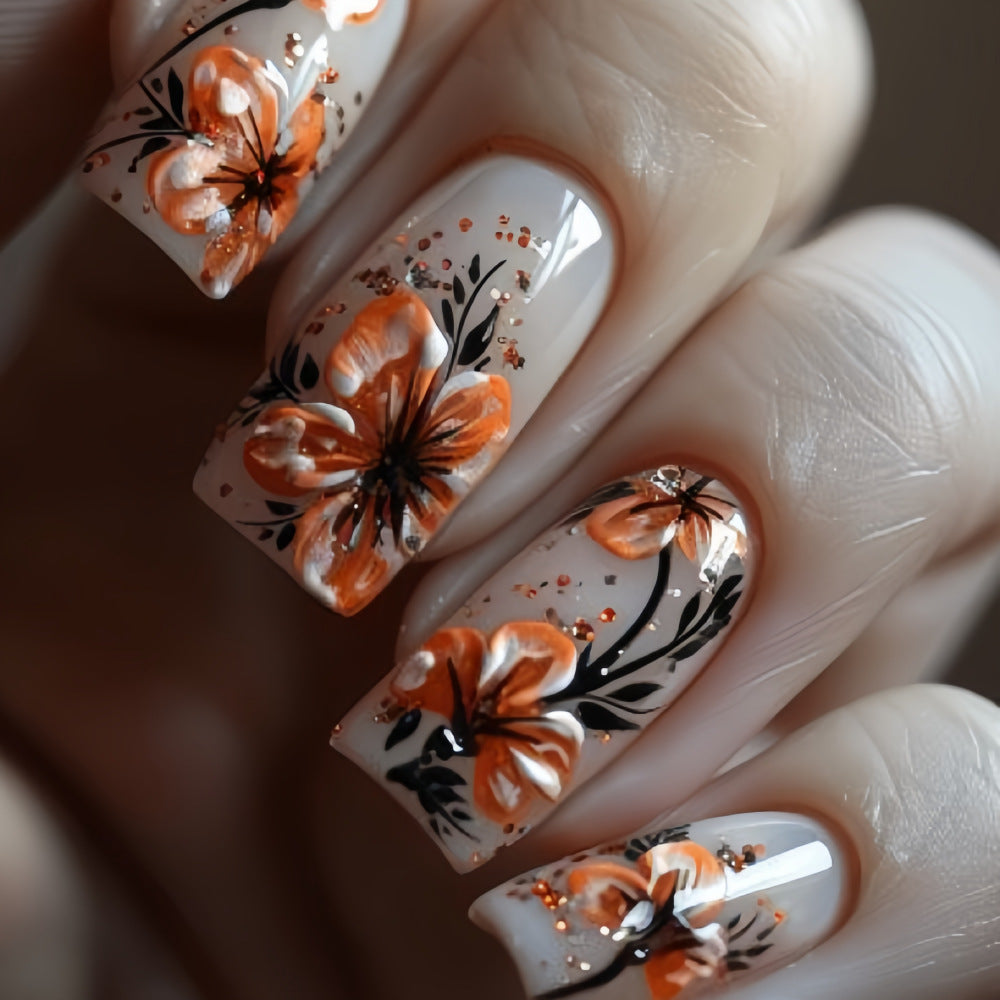 Kunstnägel mit exklusivem Floral-Design Brehn