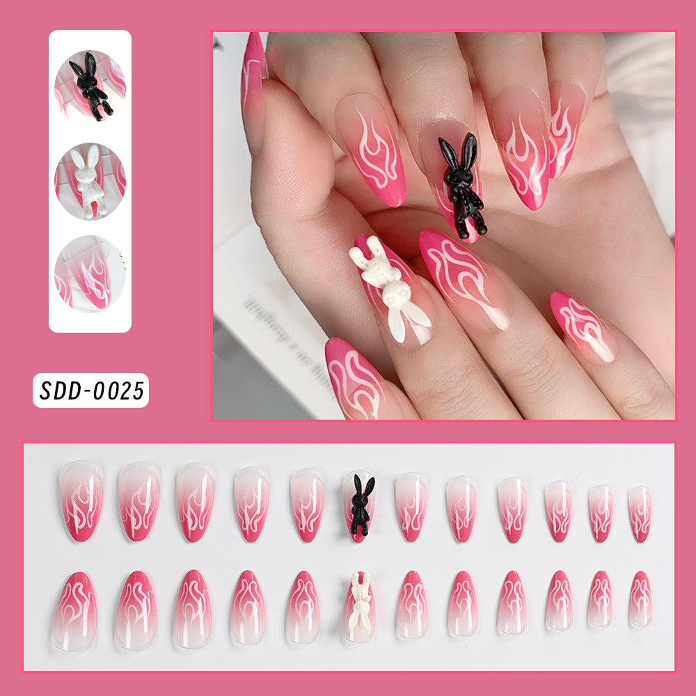 Niedliche Charakter-Themen-Nagelkunst-Tipps