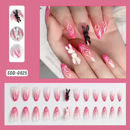 Niedliche Charakter-Themen-Nagelkunst-Tipps