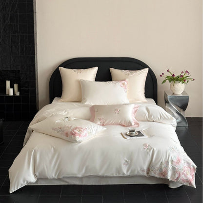 Besticktes Satin-Bettwäsche-Set mit floraler Relief-Stickerei und seidigem Finish Brehn