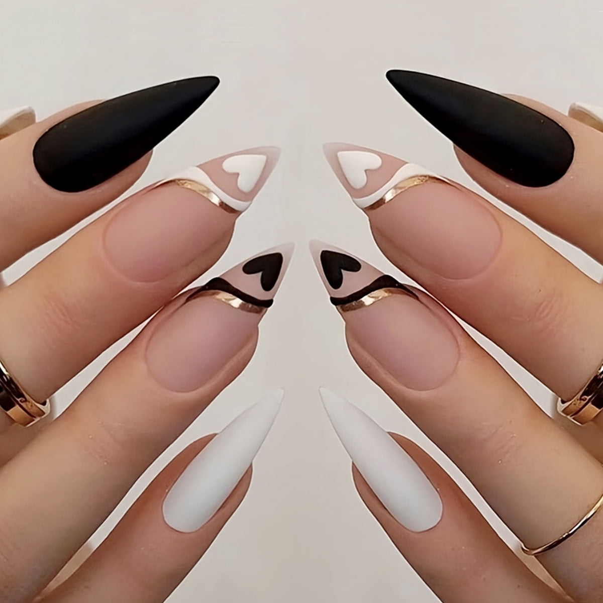 Kunstvolle Hochwertige Stiletto-Nägel Brehn