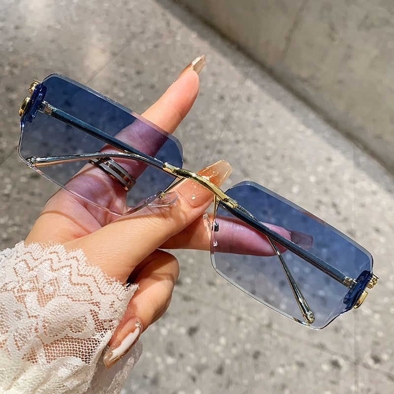 Damen elegante quadratische Sonnenbrille mit stilvollem Schildkrötenmuster und UV-Schutz Brehn