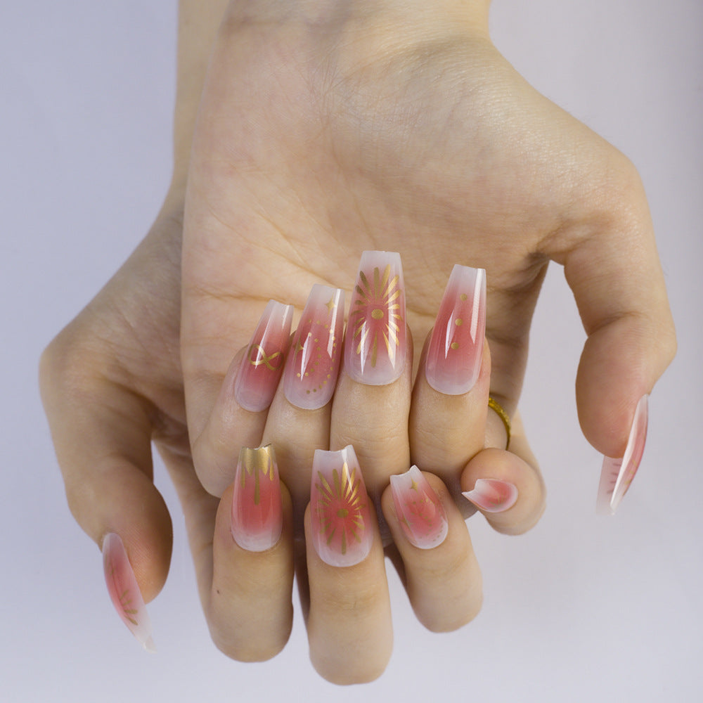 Kunstnägel mit Floralem Design Brehn