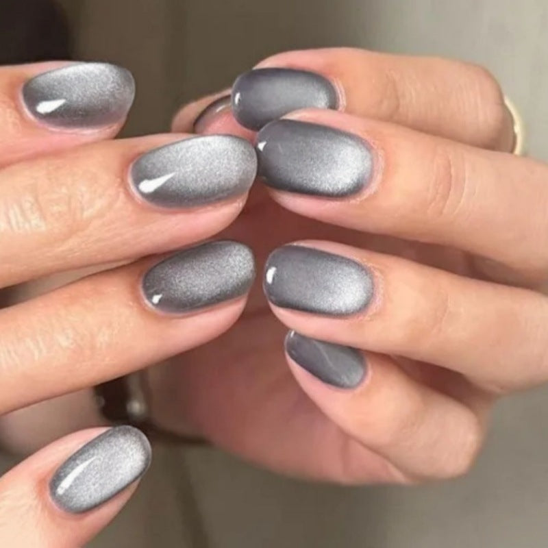 Glänzende Finish Press-On Nail Set Brehn