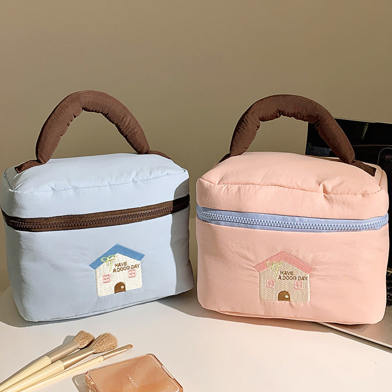 Praktische Lunchbox mit Verspieltem Hausdesign Brehn