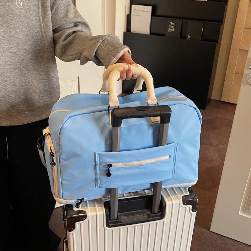 Damen Sportliche und multifunktionale Reisetasche Brehn