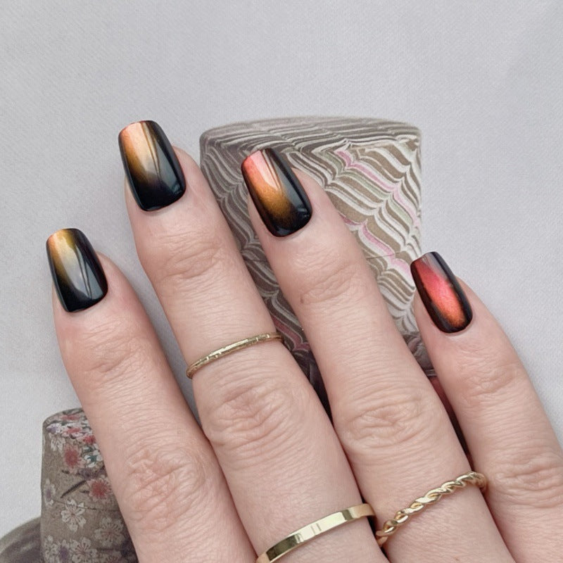 Künstlerisches Gradient Press-On Nagelset Brehn