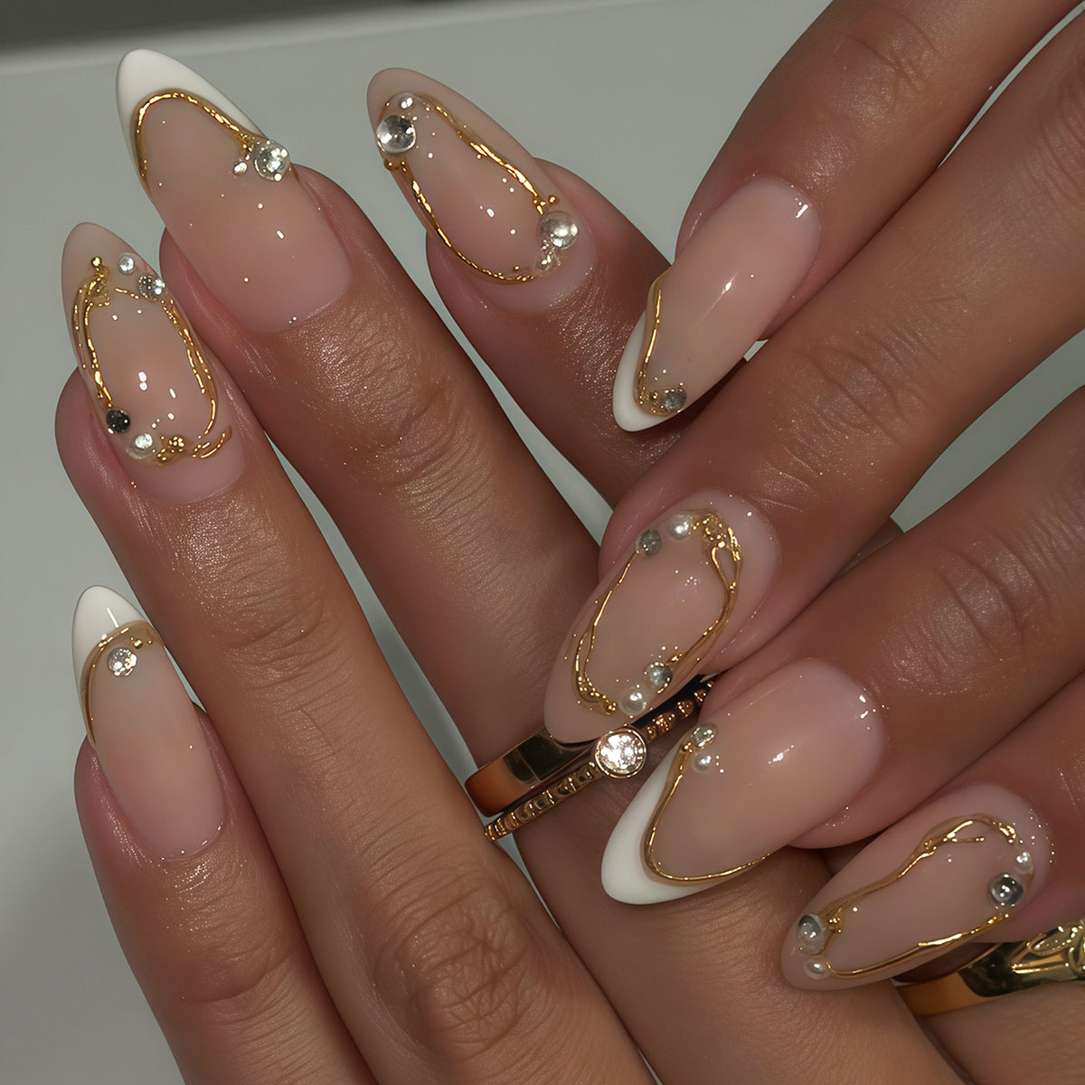 Luxuriöse Nagelkunst Brehn