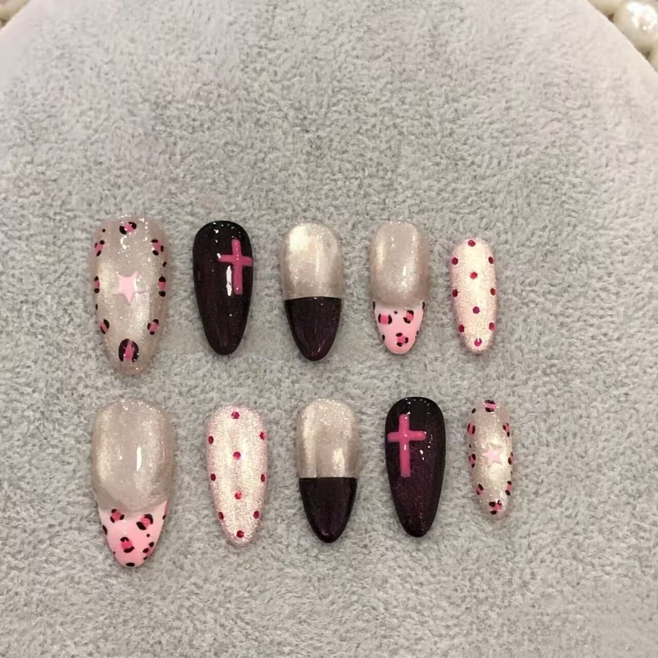 Glamouröse Gel-Nagelkunstverlängerungen Brehn