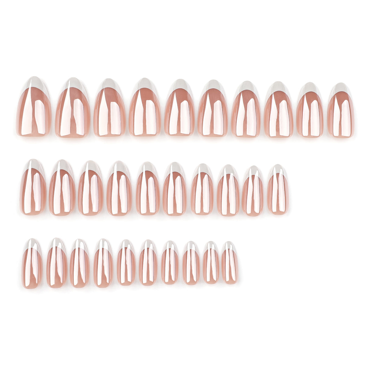 Kunstvolle Gel-Nägel mit elegantem French-Tip Design Brehn