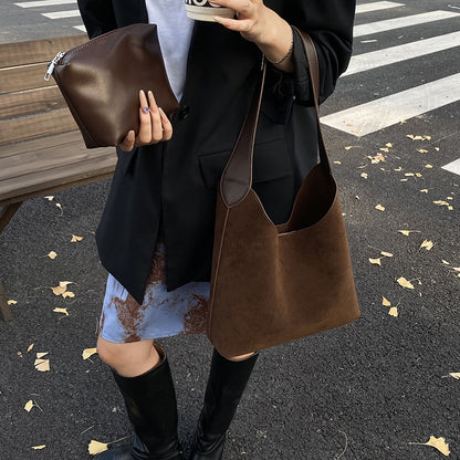 Suede Hobo Handtasche Brehn