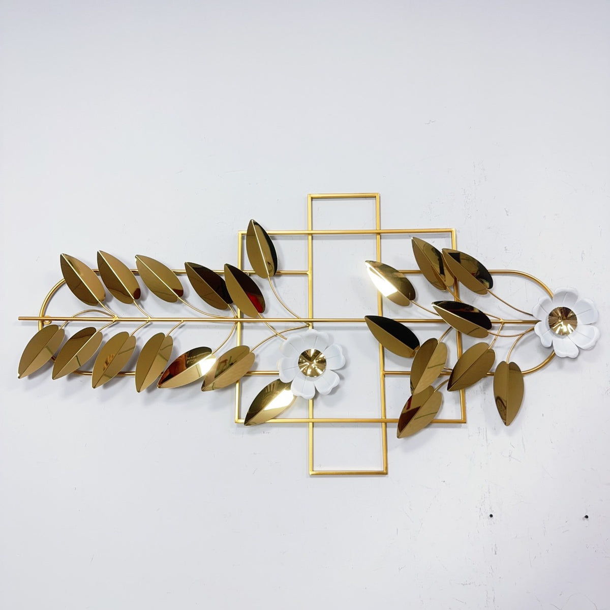 Elegante Botanische Wandkunstskulptur Brehn