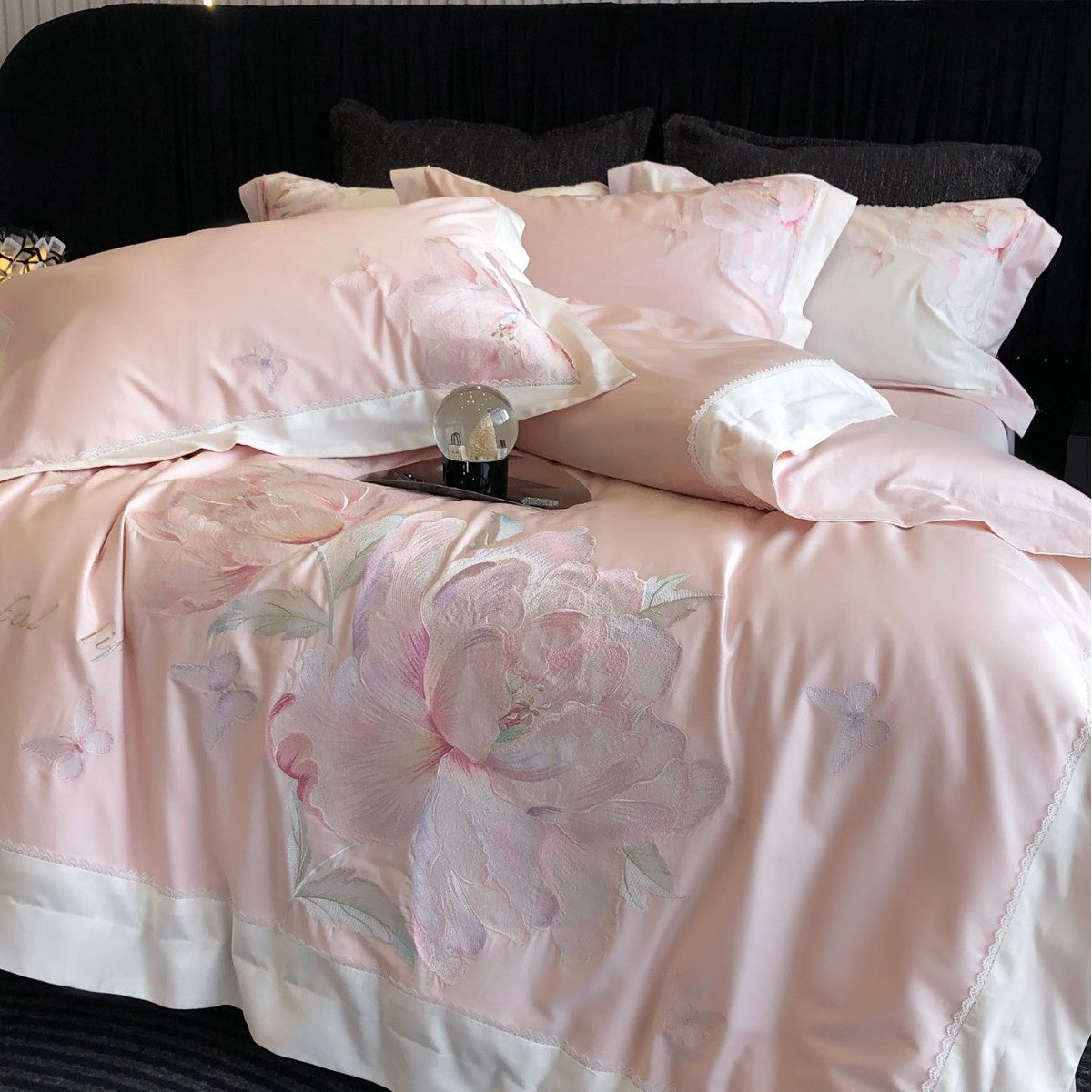 Luxuriös gesticktes Baumwollsatin Bettwäsche Set
