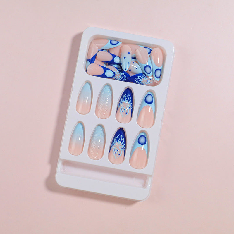 DIY Künstlerischer Press-On Nail Set Brehn
