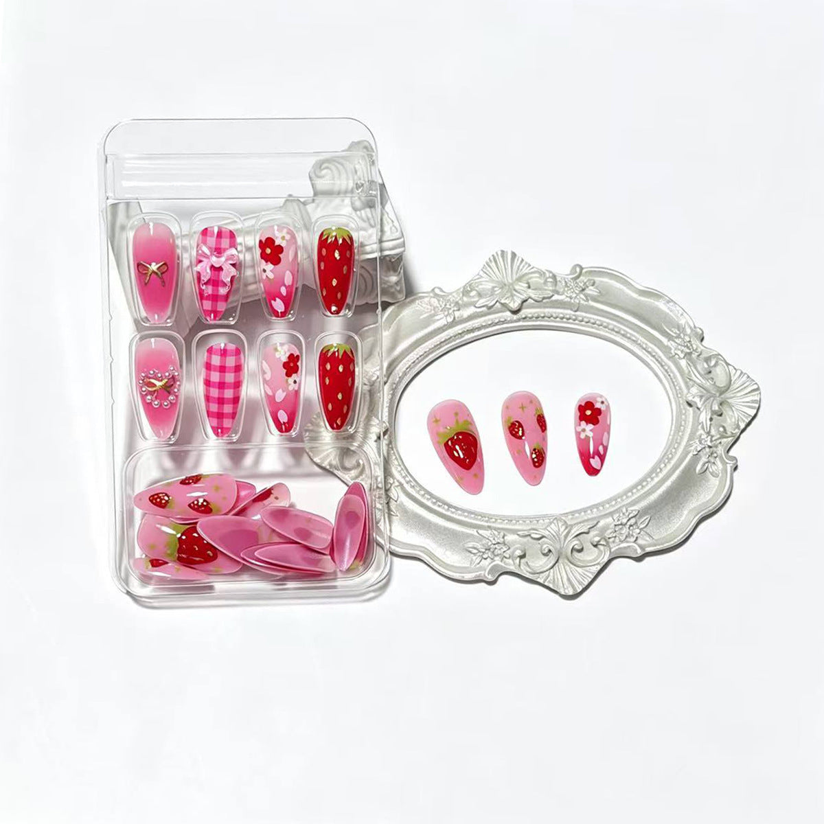 Erdbeer-Themen Press-On Nail Art Set Brehn