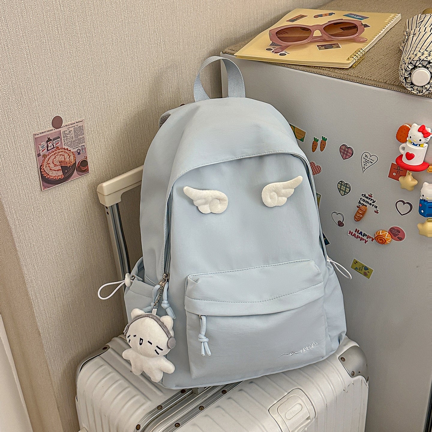 Niedlicher Flügeldesign Schulrucksack