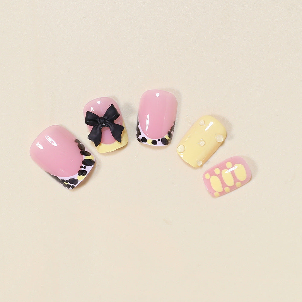 Kreatives Dekoratives Press-On Nagelset Brehn