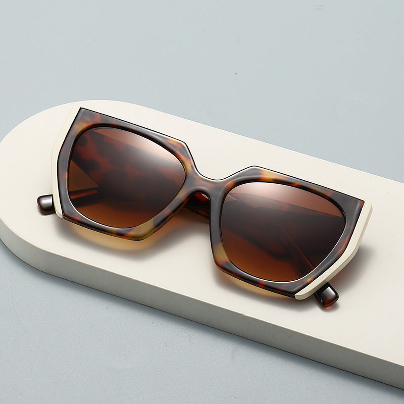 Damen Oversized Sonnenbrille mit markantem eckigem Design Brehn